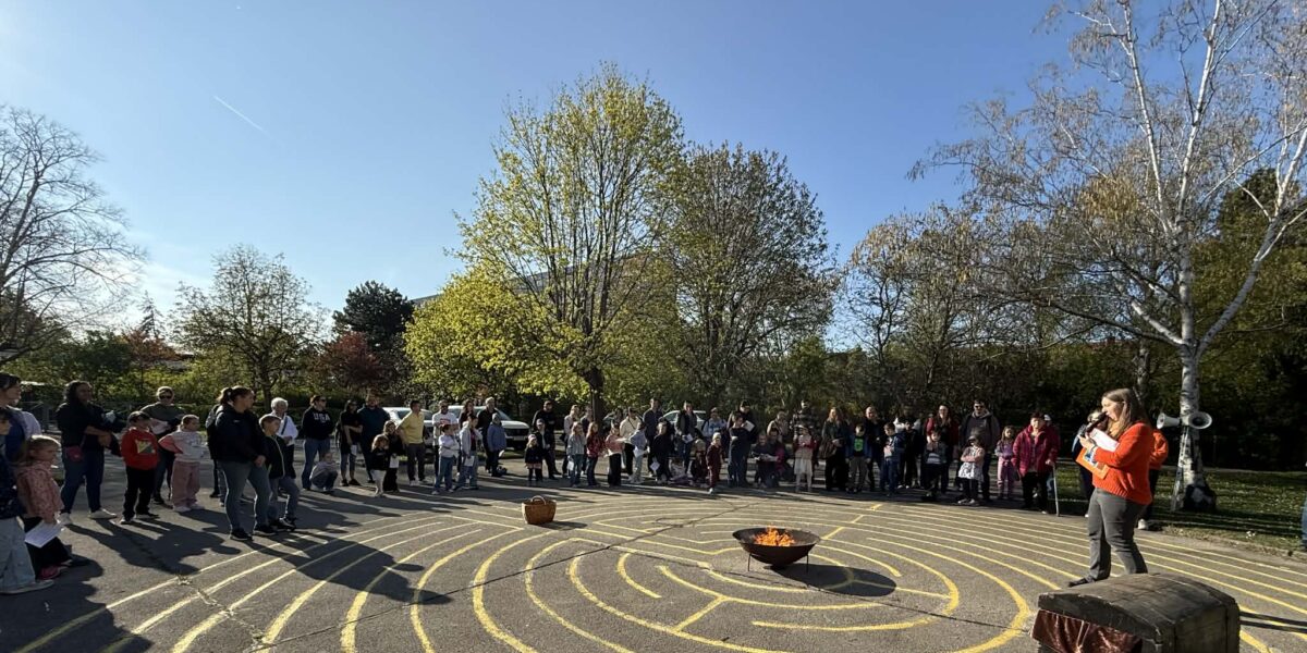 „Jesus ist unser Licht“ – Osterfeuerfest der Pfarre DER WEG JESU