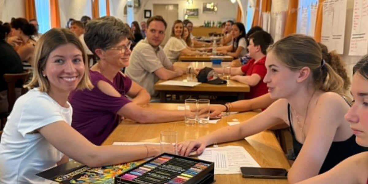 Ein Nachmittag voller Begegnung: Firmlinge und Paten auf gemeinsamem Weg